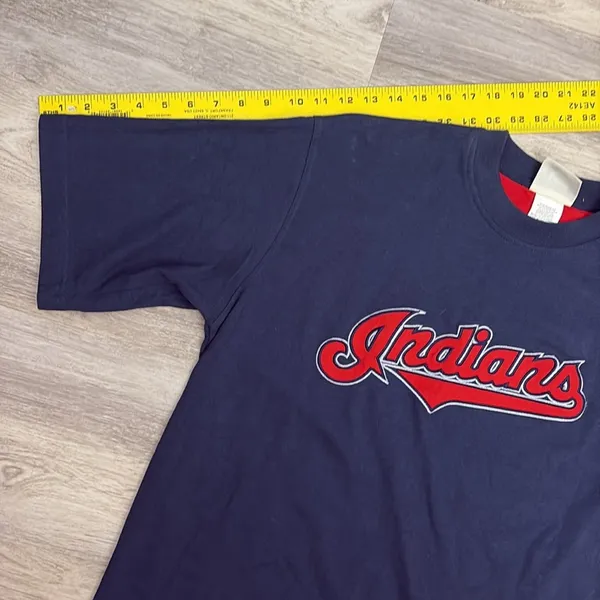 Lee Blue & Red Cleveland Indians Short Sleeve 100% Cotton Women's T-Shirt Size M - Image 8