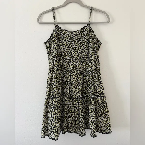 Urban Outfitters Hanna Scallop Whimsigoth Ditsy Grunge Floral Mini Dress small - Image 3