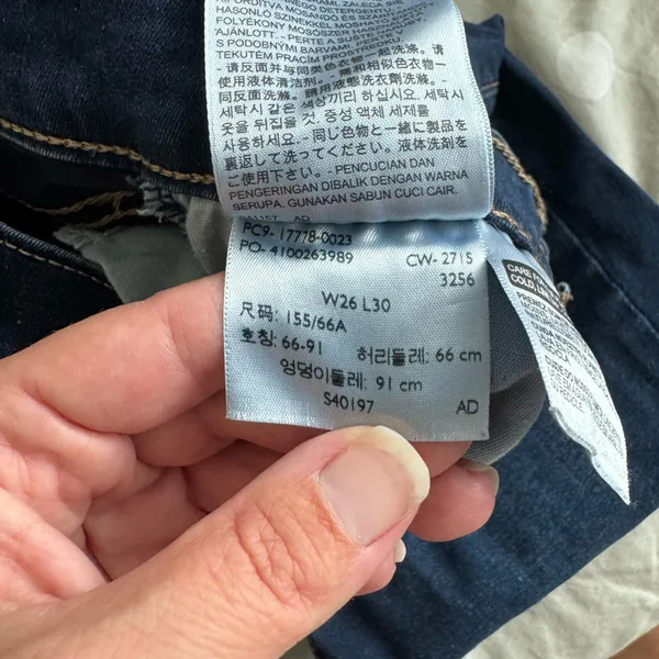 Levi's 710 Super Skinny Dark Wash Jeans, W 26/ L30 - Image 3