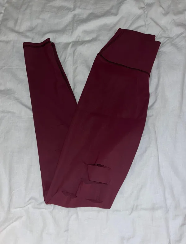 Alo High-waist Ripped Warrior Legging - Image 2