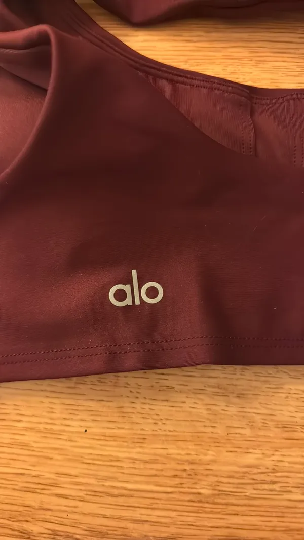 Alo Yoga Airlift Advantage Racerback Bra - Image 4