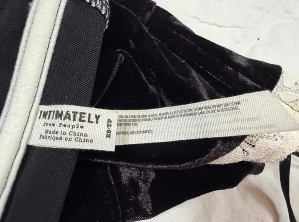 Free People XS intimetly Cara bralette - Image 4