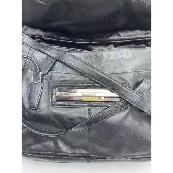 COACH Medium/ Large Leather Black Shoulder Bag - Image 13