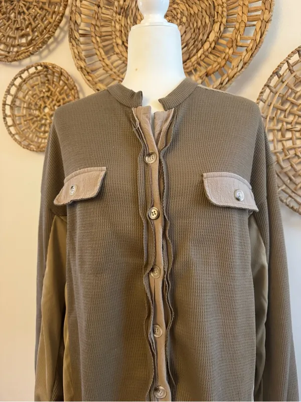 Button Front Waffle Knit Shacket in Olive Brown Size XL - Image 3