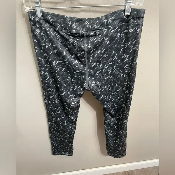 Nike Women’s Dri-Fit Athletic‎ Leggings Black Gray Workout Exercise Size Medium - Image 2