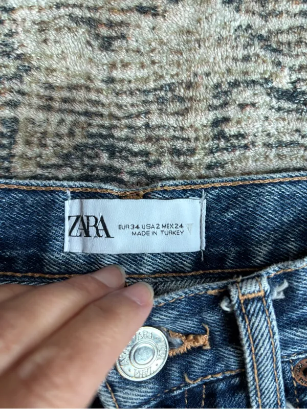 Zara high waist wide leg jeans - Image 2