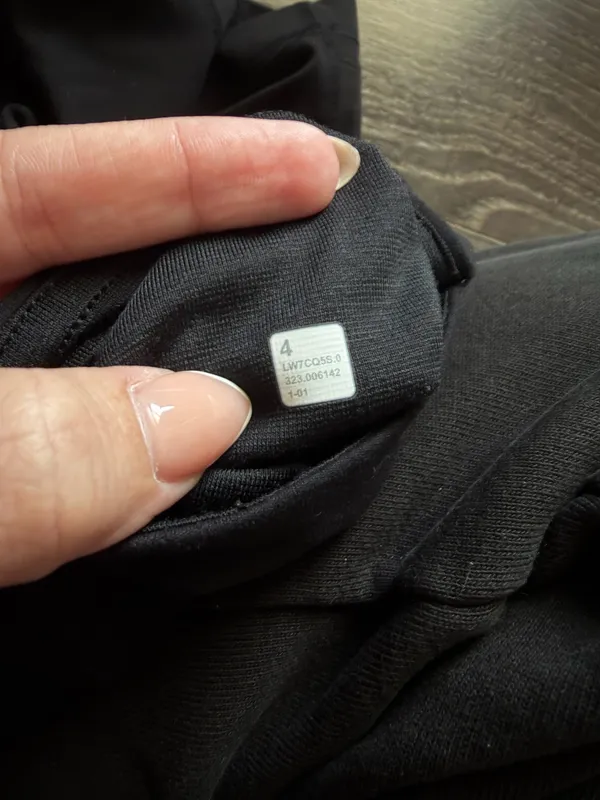 Lululemon Align Shorts - Image 3