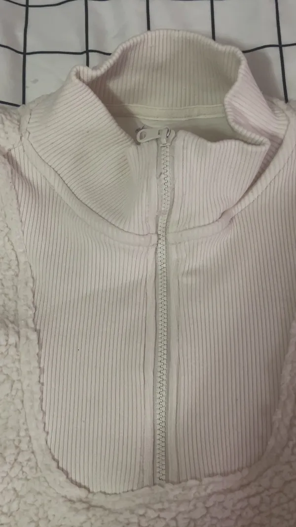 Aerie White Fuzzy Pullover - Image 4