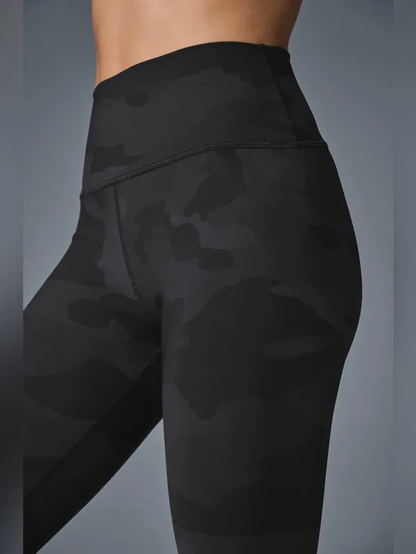 Alo Yoga High-Waist Camo Vapor Leggings - Image 3