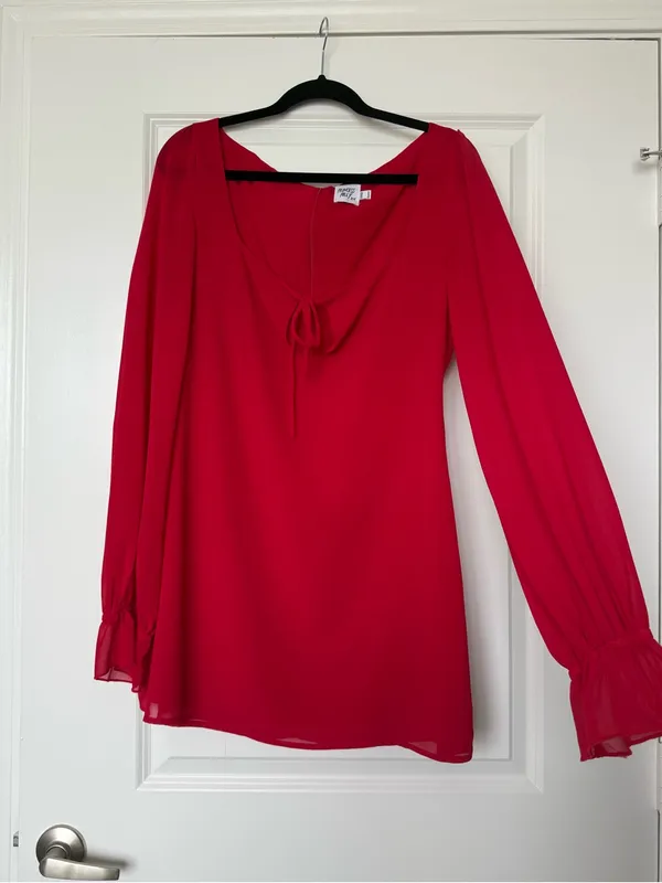 Princess Polly Kenzie Mini Dress Red Long Sleeve Keyhole Size 10 - Image 2
