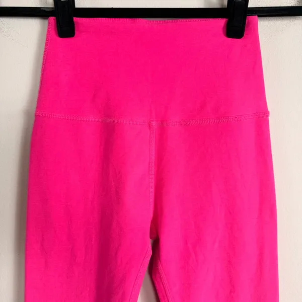 Beyond Yoga Spacedyed Womens High Waisted Midi Leggings Neon Electric Pink Small - Image 3