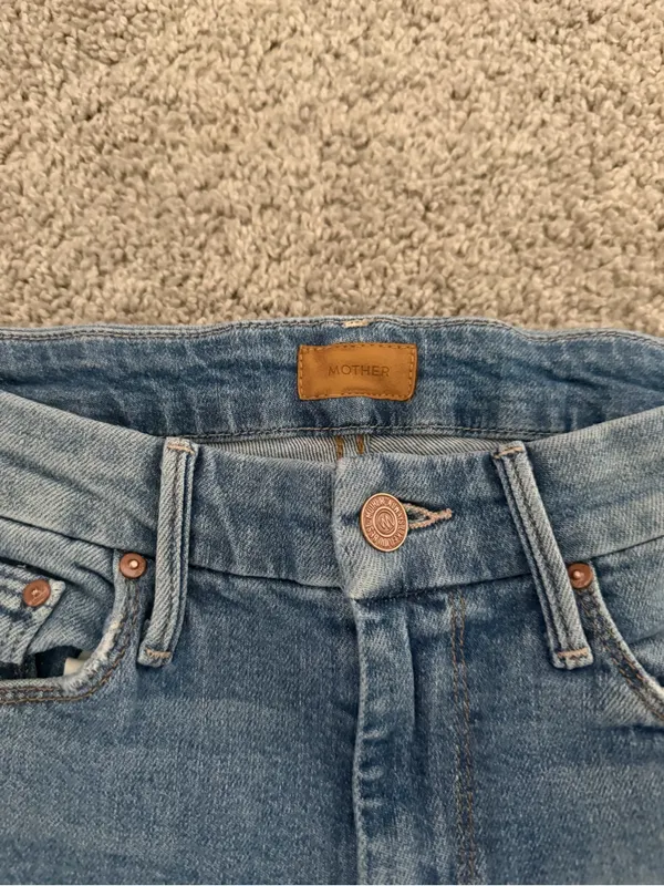 Mother Denim Looker Ankle Fray Jeans In Love Gun Wash Size 25 - Image 4