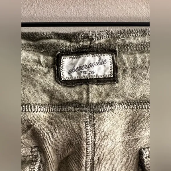 Vintage Y2K Abercrombie velour pants olive green pants flap pockets M - Image 3