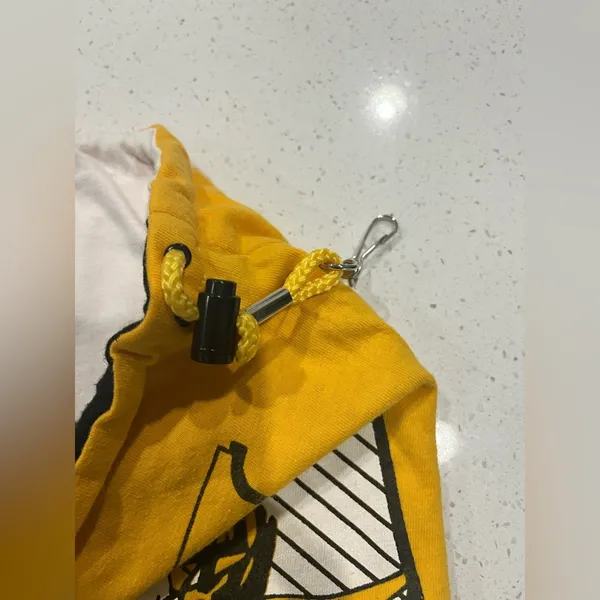 Iowa Hawkeyes Drawstring Pouch - Image 3