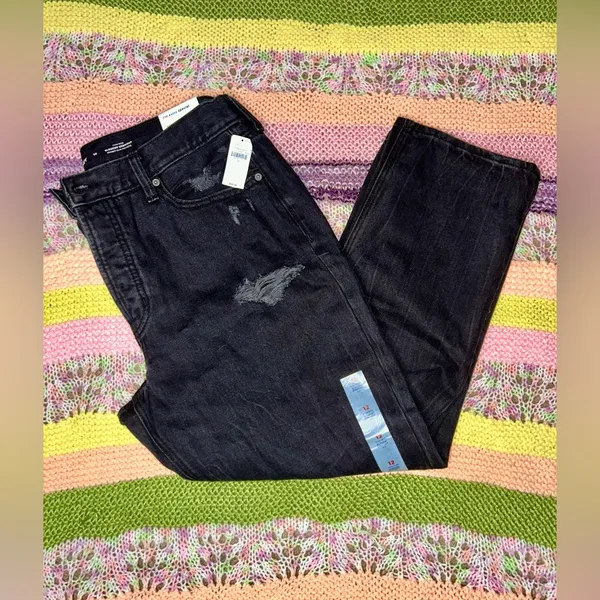 NWT Old Navy Black High Rise Slouchy Crop Jeans Size 12 - Image 4