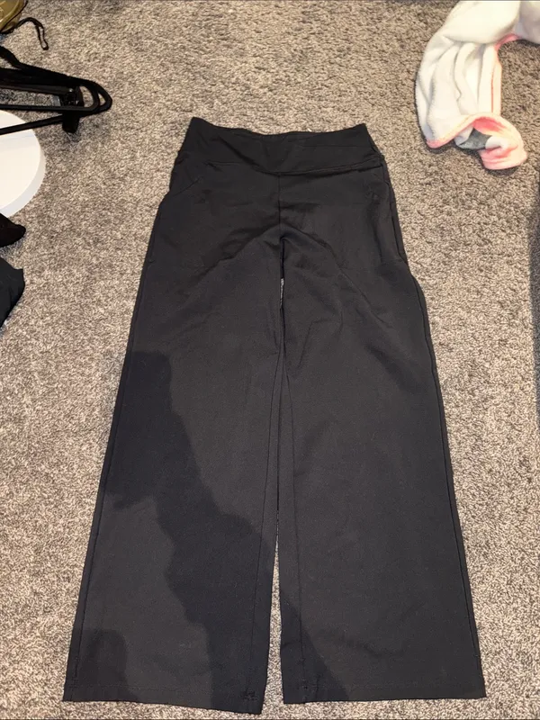 Amazon Wide-Leg Black Versatile Pants - Image 4