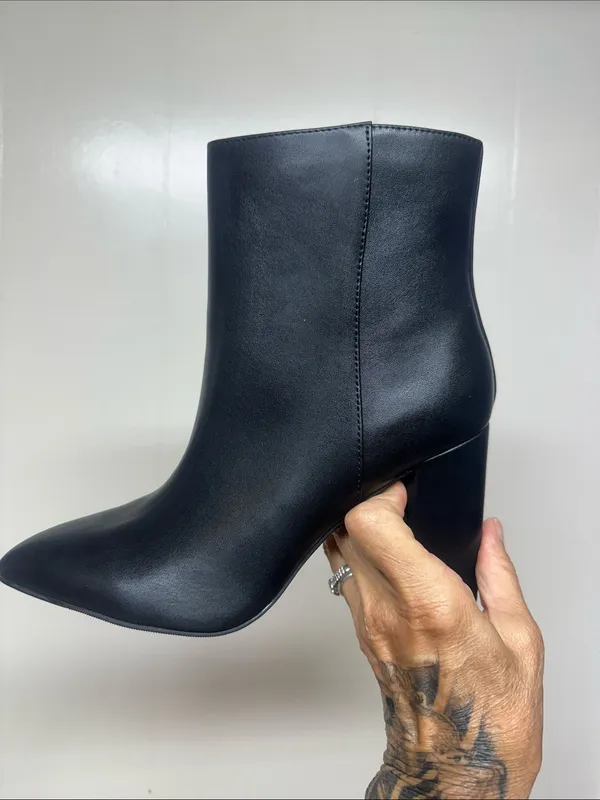 Thompson by Macy Black Faux Leather Block Heel Ankle Boots - Image 6