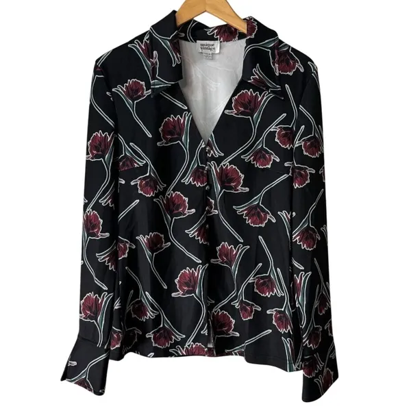Unique Vintage Scattered Stem Floral Blouse Black Red Poppy Button Up M K1665KT2 - Image 4