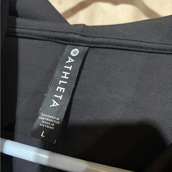 Athleta sweatshirt - Image 2