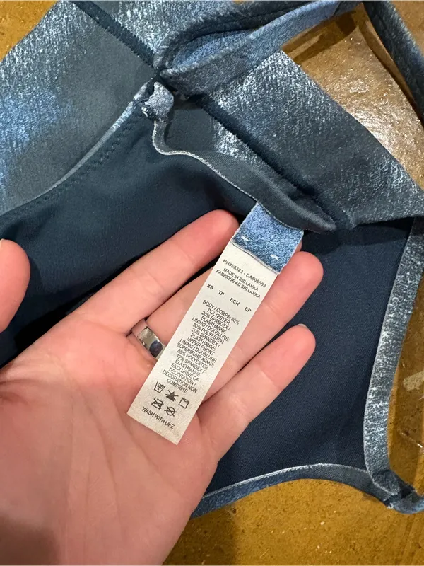 Nike Shimmery Blue Cropped Cami Tank Top - Image 4