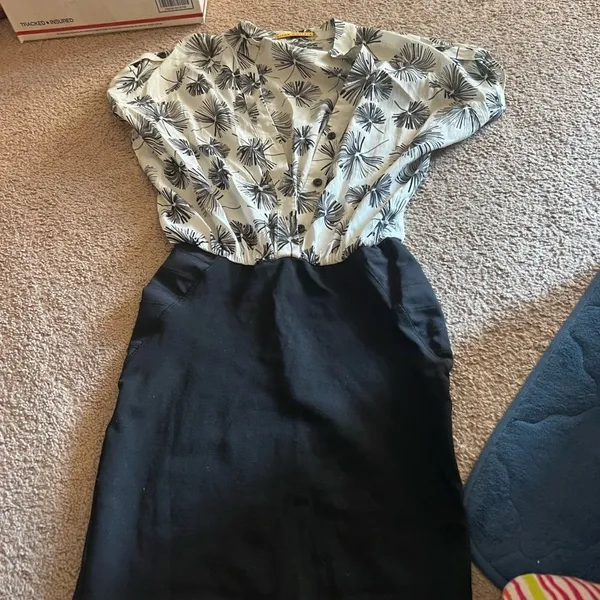 Alice + Olivia xs dress‎ - Image 3