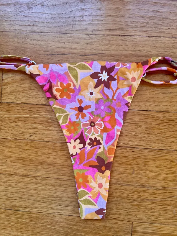 Stone Fox Swim Floral Triangle Bikini Set NWT Adjustable 2 Way Top High Cut - Image 3