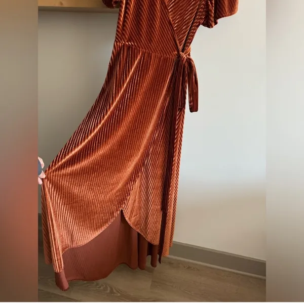 Baltic Born Andi Copper Ribbed Velvet Wrap Dress - Image 4