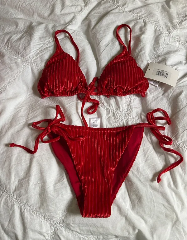NWT Dippin’ Daisy’s Bikini Set - Image 2