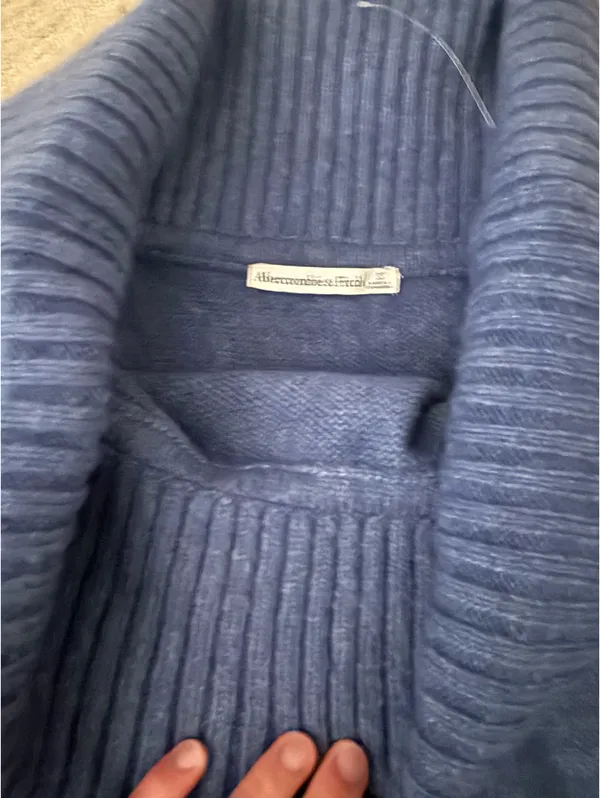 Abercrombie Top - Image 2
