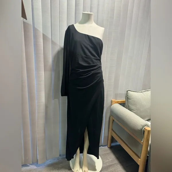 ZESICA one shoulder long sleeve ruched dress ✨ - Image 9