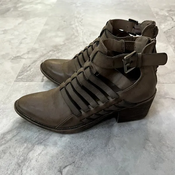 VOLATILE Booties Womens‎ 6.5 Brown McKenna Strappy Ankle Boots - Image 3