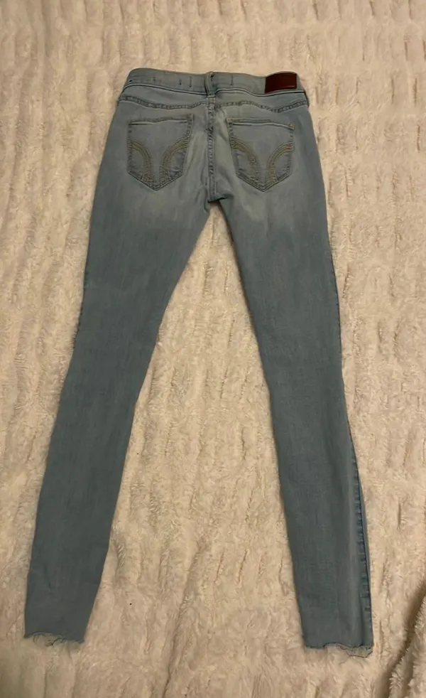 Jean - Image 3