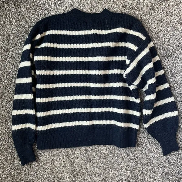 H&M Stripped Blue and White Sweater - Image 6