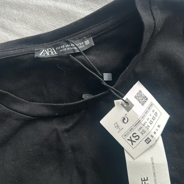 NWT Zara Basics Black Cropped Mini Tee Size XS‎ - Image 2