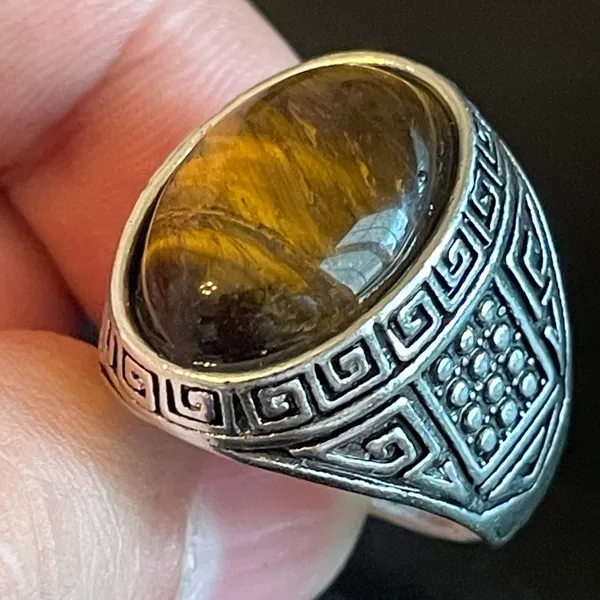 Tiger eye stone S925 silver ring size 8.75 - Image 7