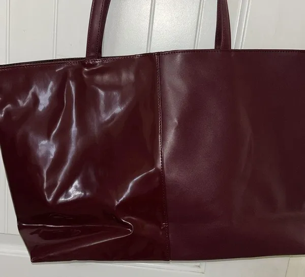 NWOT - Saks 5th Avenue Shopping Bag - Image 2