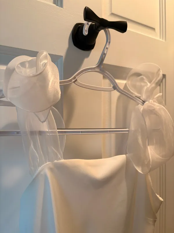 White Dress - Image 4