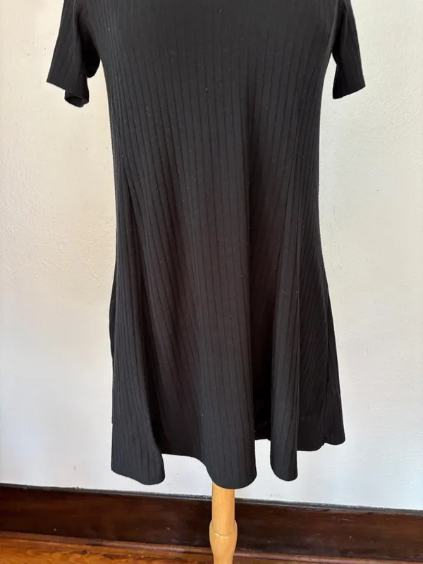 Abercrombie Solid Black Short Sleeve Open Back T-Shirt Dress - Image 3