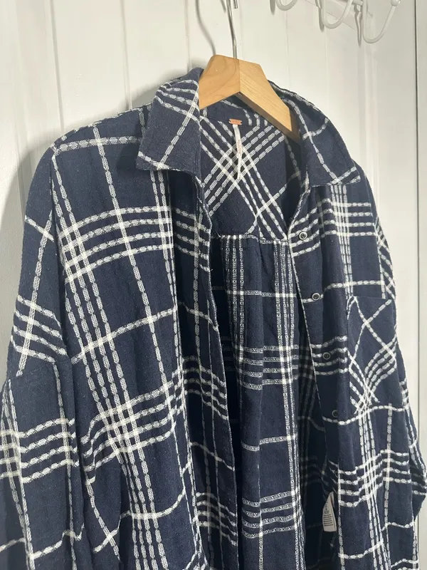 Free People Oversized Navy & White Flannel Plaid Button-Up Shirt - Image 6