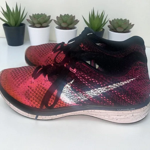 Nike Lunarlon Running Shoes Women's Sneakers Athletic‎ Pink Black Size 7 - Image 3