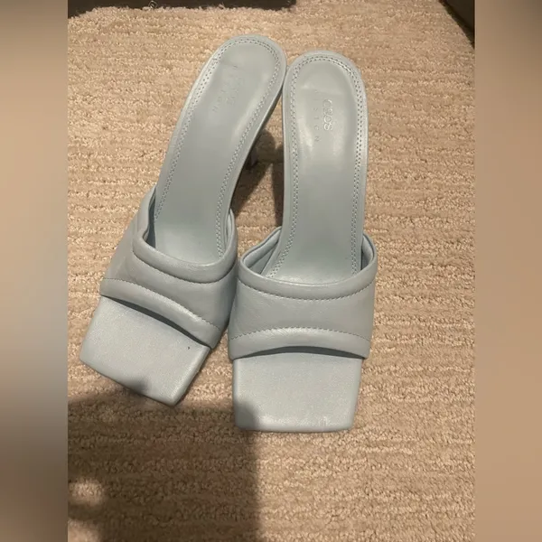 Nwot Asos Square Toe Heeled Sandals Baby Blue Us8 - Image 5