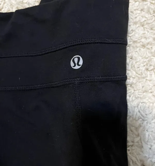 Lululemon Black Cropped Leggings Size 10 - Image 2