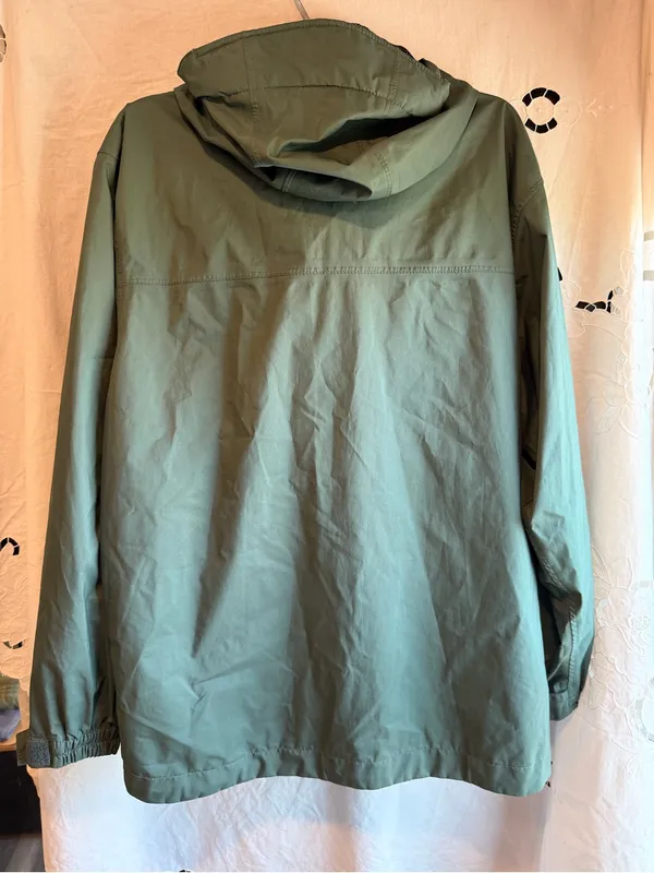 REI Elements Unisex XS Sage Green Hooded Rain Jacket Hiking Gorpcore utility - Image 3