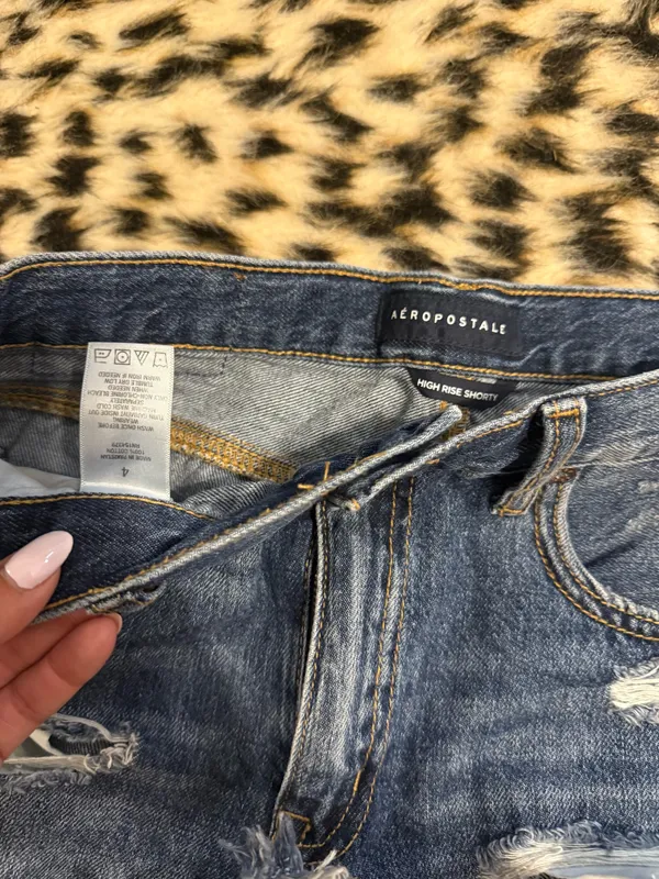 Aeropostale Shorts - Image 3