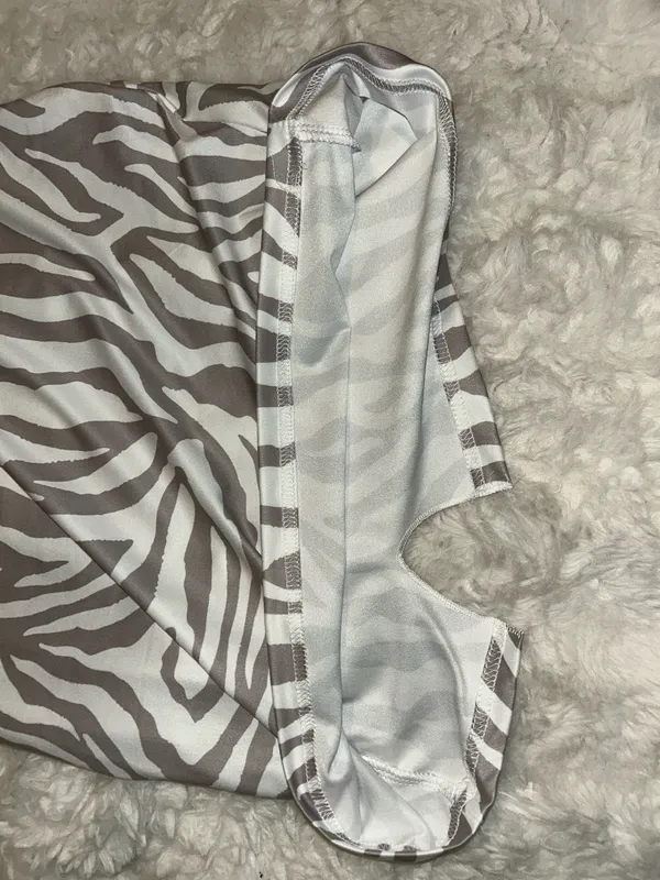 SheIn NWOT Zebra Stripe Slit Hem Short Dress - Image 9
