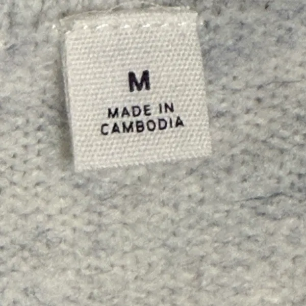 GAP Light Gray Off-the-Shoulder Sweater - Image 3