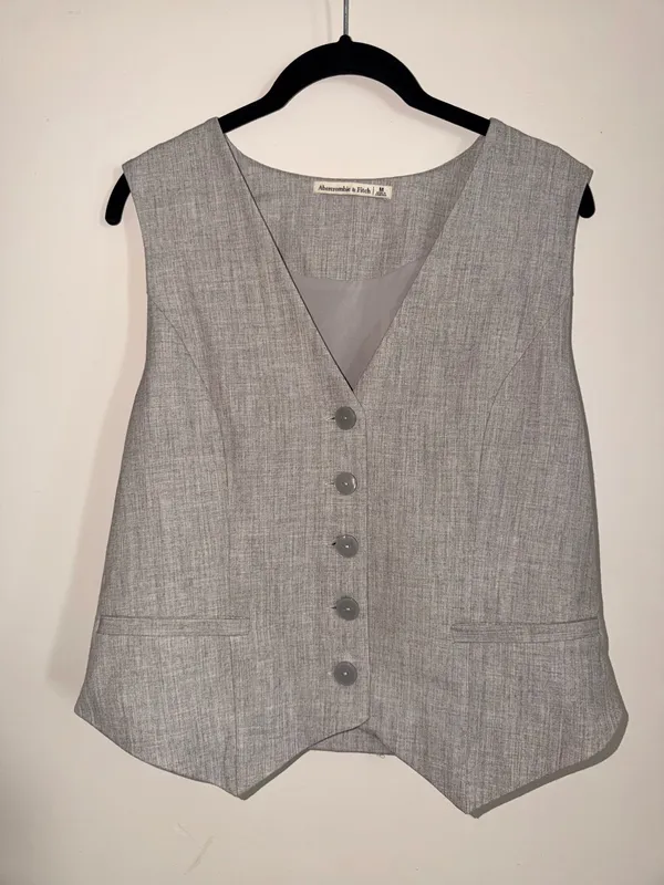 Abercrombie Vest Grey - Image 2