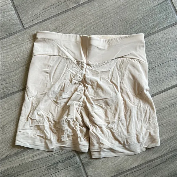 Cream Shapewear Compression Shorts Intimates Size L - Image 3