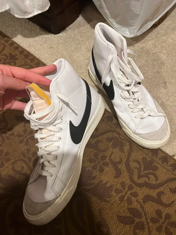 Nike Women’s Blazers - Image 2