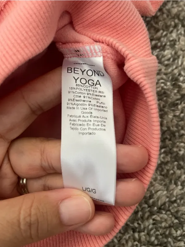 Women’s Beyond Yoga Tropez Terrycloth Pullover Shorts Set Loungewear Size L - Image 5
